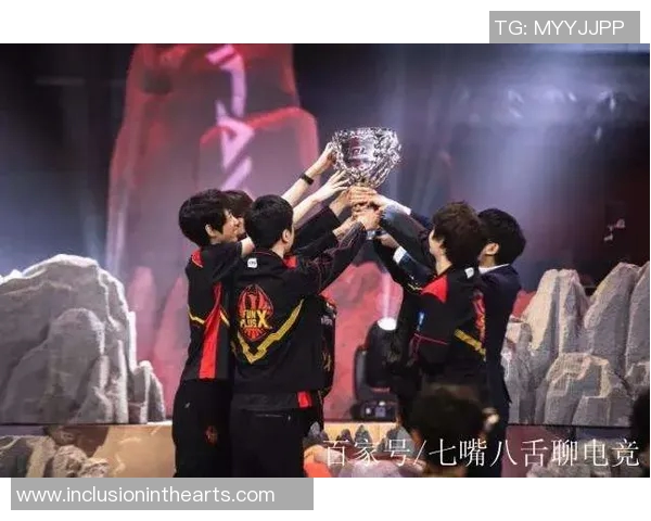 DOTA2巨献:深入解析FPX战队的心理素质与比赛表现 DOTA2巨献:深入解析FPX战队的心理素质与比赛表现